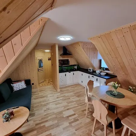 Gra-and Lejlighed Maruszyna